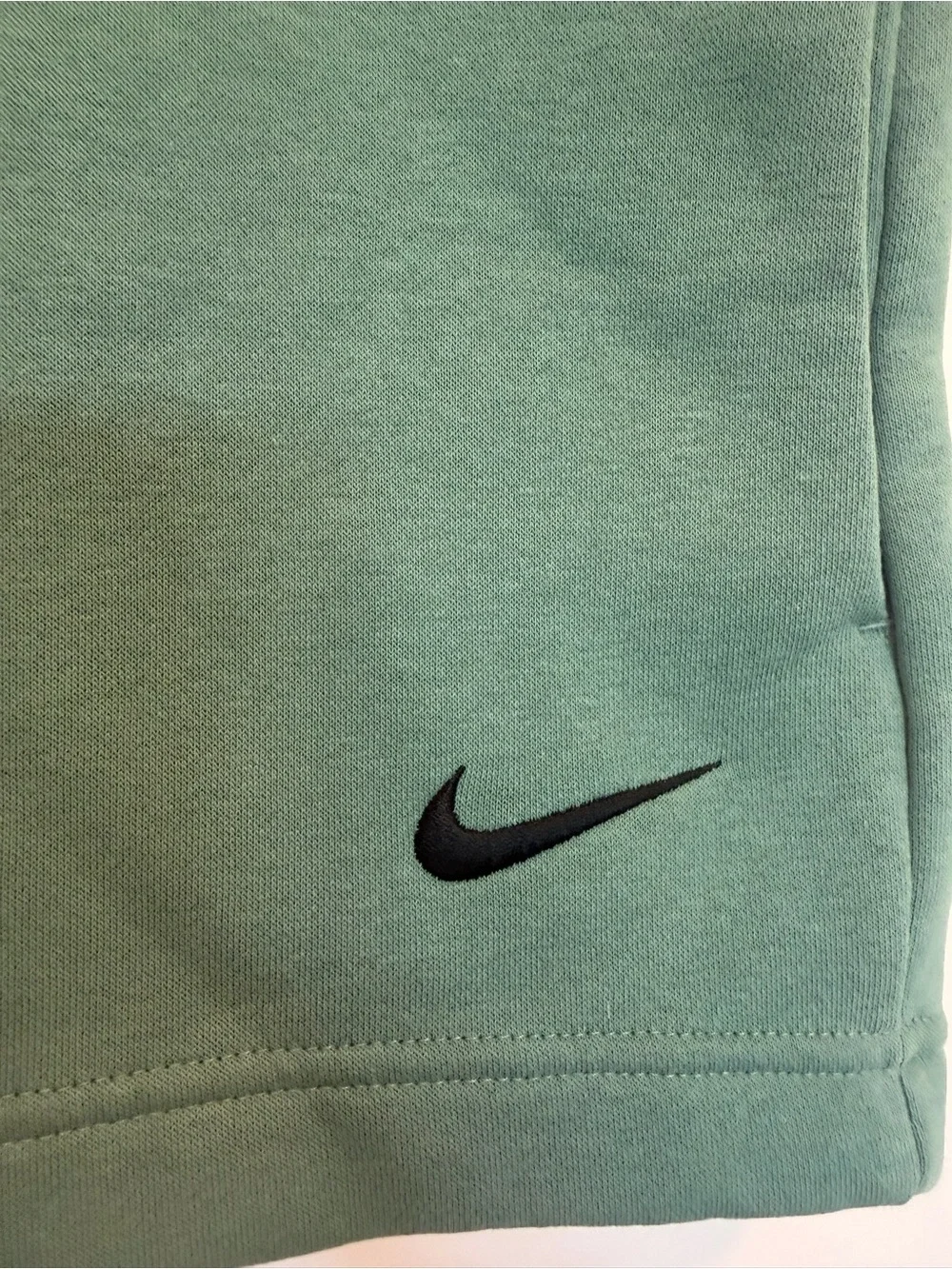 NWT! Nike Phoenix Women's Green Shorts - L